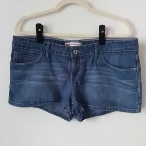 Levis Shorty Short Micro Short Low Rise Y2K Flap‎ Pocket Juniors 17 Womens M